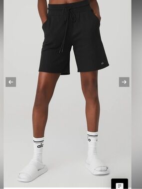 ALO Yoga HIGH-WAIST EASY
SWEAT SHORT